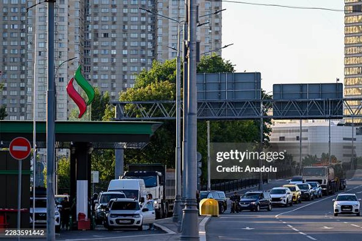 Russian Fuel Shortage Exposes Refinery Weakness