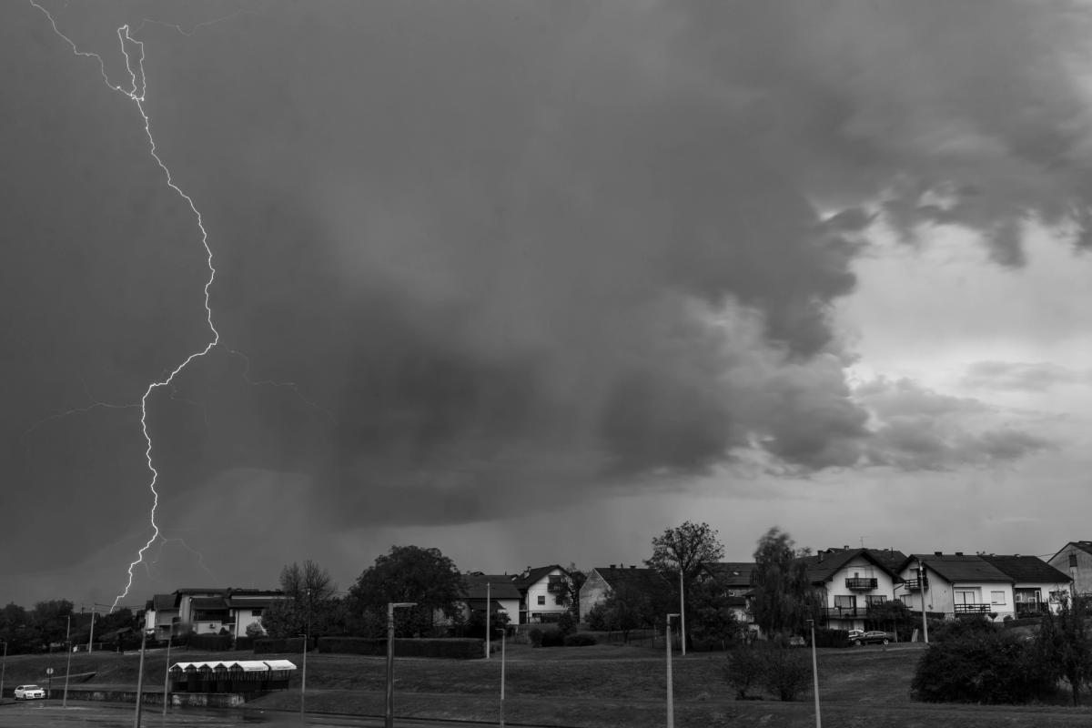 A tornado watch and warnings expired across Massachusetts on June 18 2026 after severe storms produced radar-indicated rotation near Worcester County, though no tornado was confirmed.