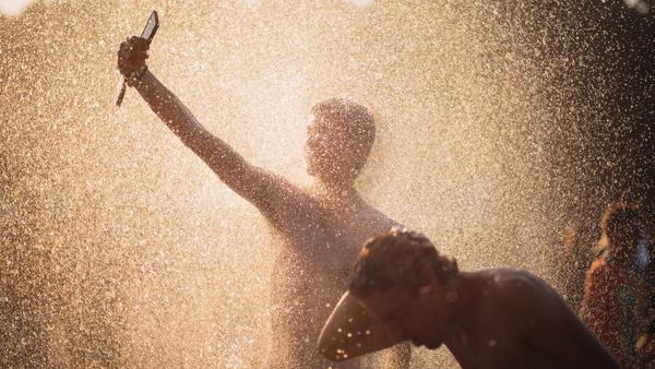 Amber Heat Health Alert Issued as Heatwave Hits UK