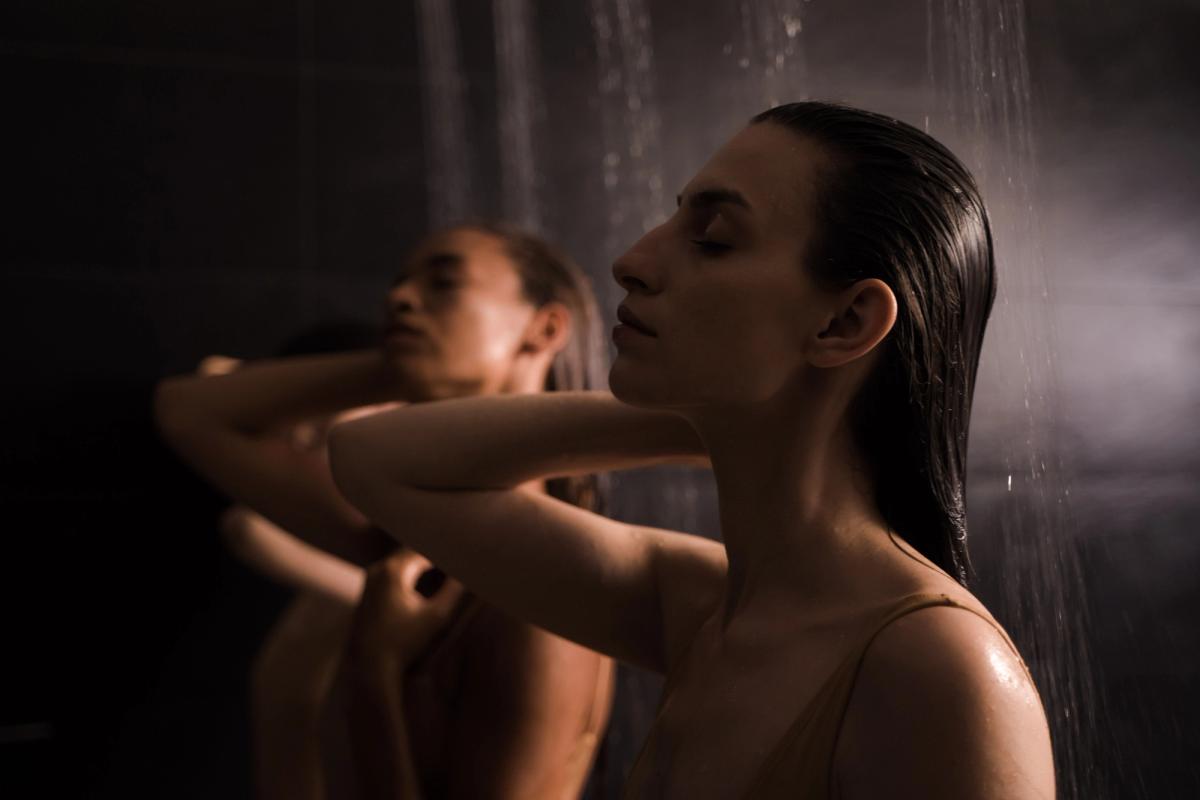 Benefits of Cold Showers: What Science Actually Says