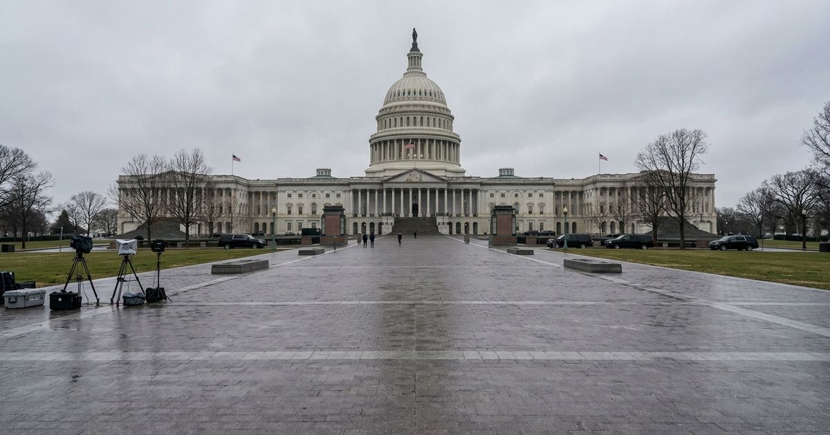 A new Fox News poll finds only 25 percent of US voters trust the federal government, the lowest level recorded in more than two decades of polling.
