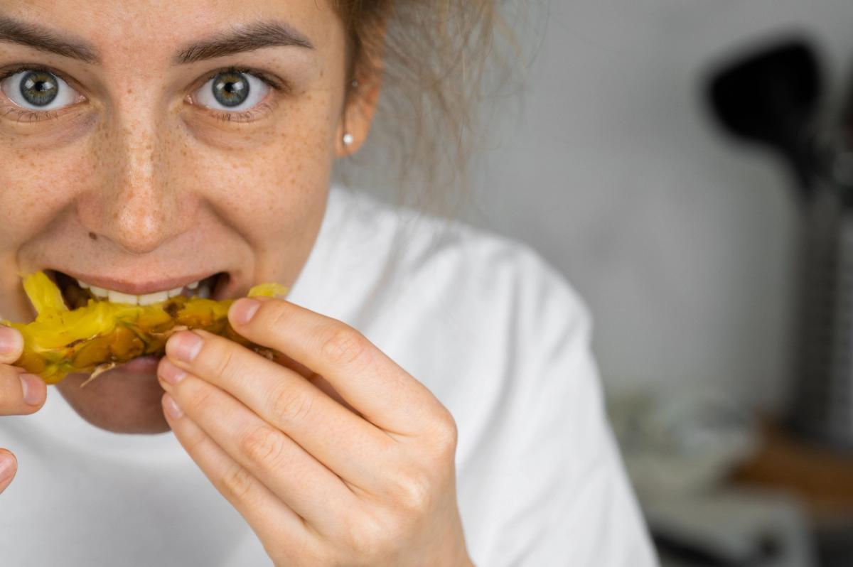 How to Stop Stress Eating: Practical Tips That Work