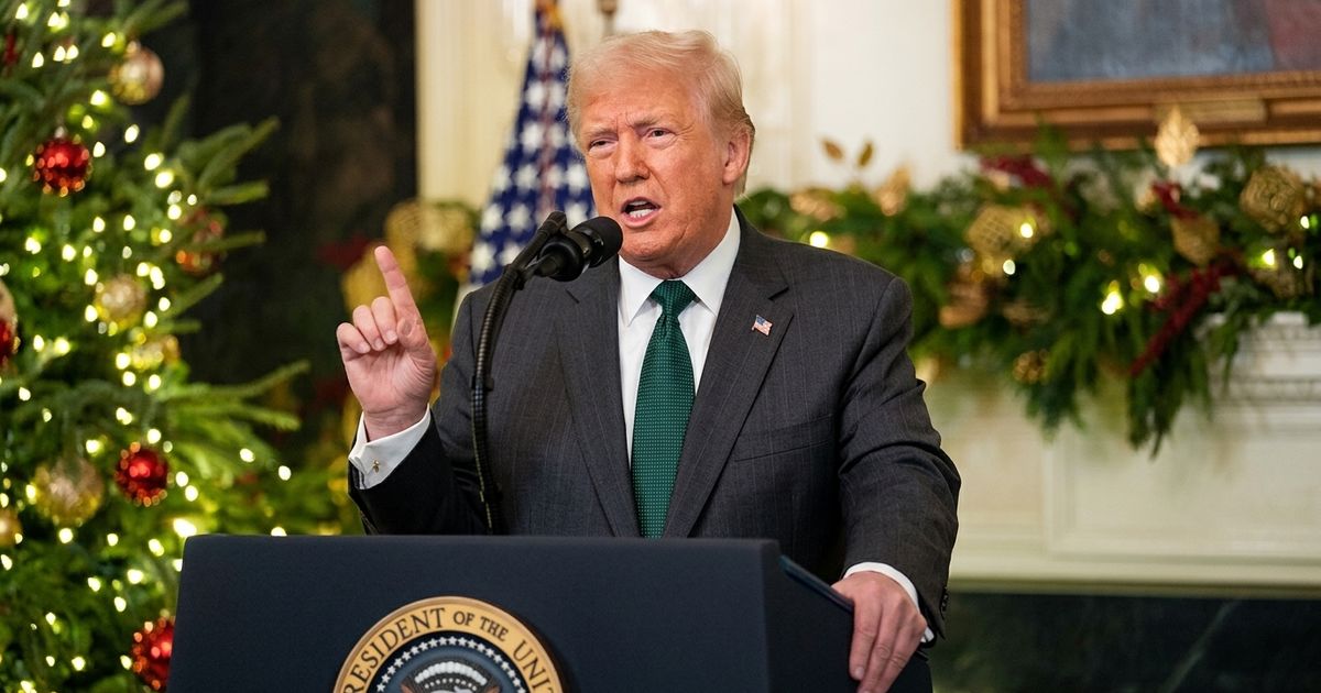 President Trump visited a Mack Trucks facility in Pennsylvania to tout falling oil prices and economic gains ahead of the November midterm elections.
