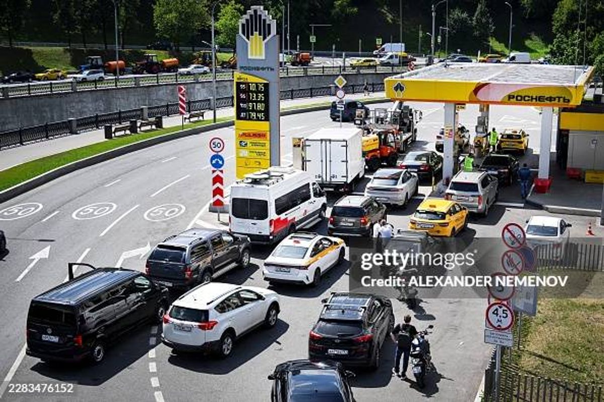 Russian Fuel Shortage Exposes Refinery Weakness
