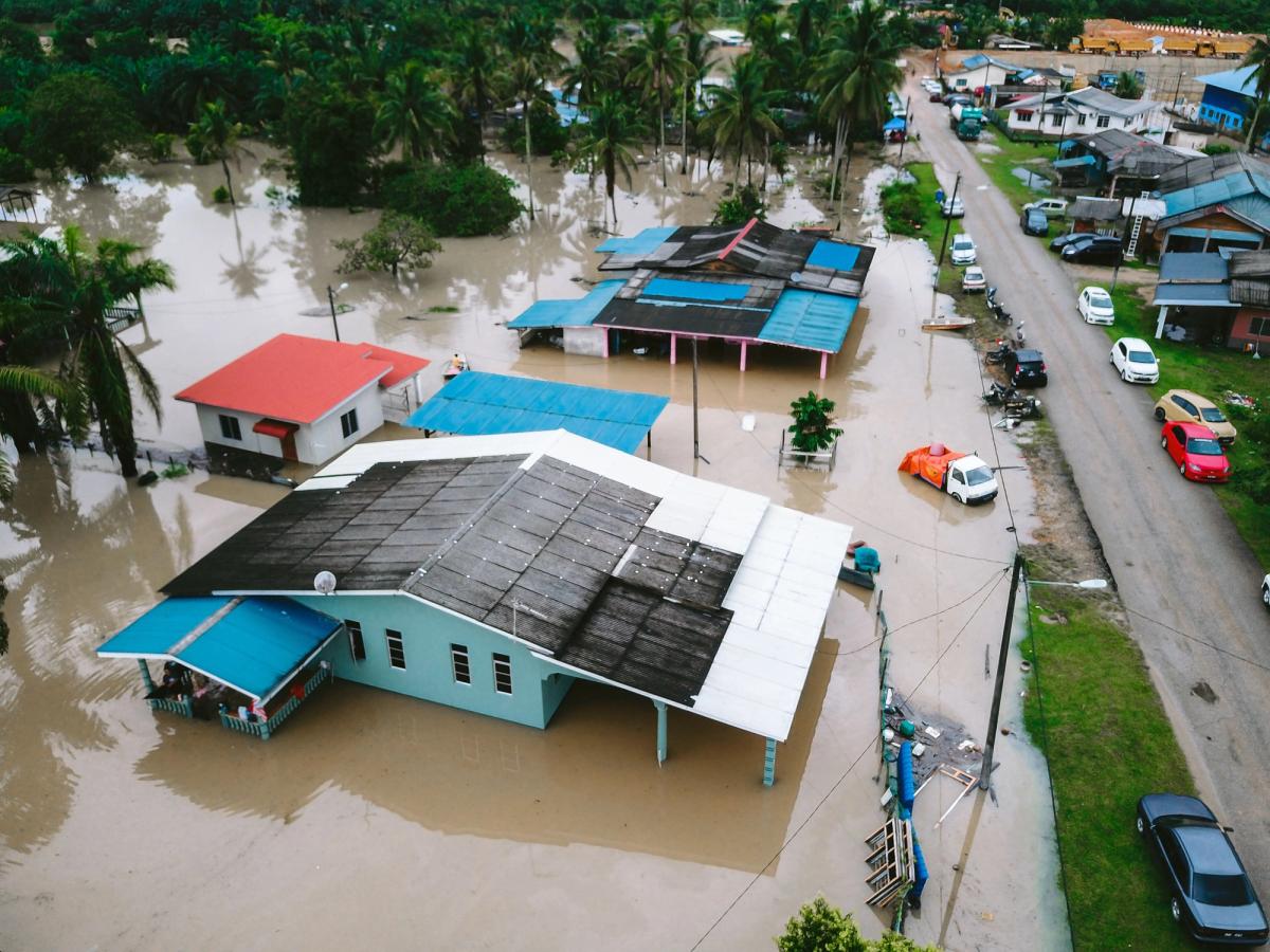 Missouri Floods Force Mass Camp Evacuations