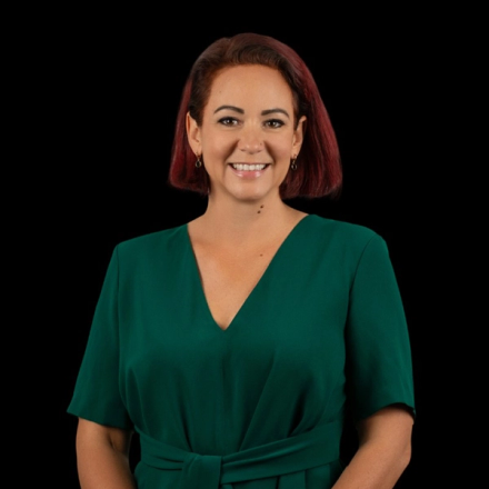 Photo of Dr Catherine Hart