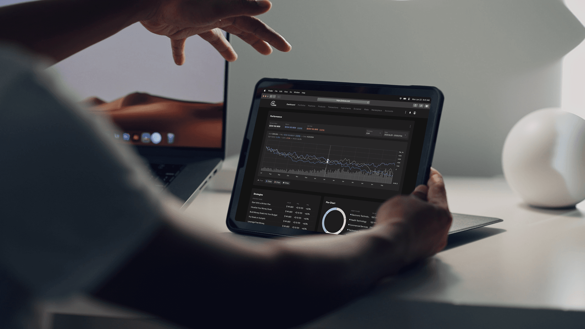 Reluna Wealth Management image 1