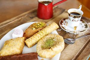 Baklawa With Cashews (Lady Fingers)