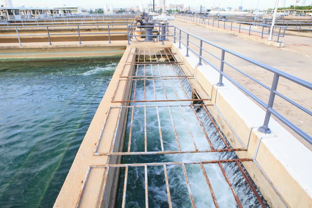 Water treatment level measurement application for WELK instruments