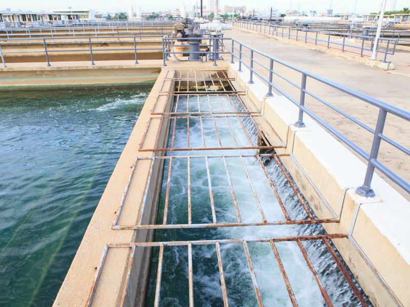 Water treatment level measurement application for WELK instruments