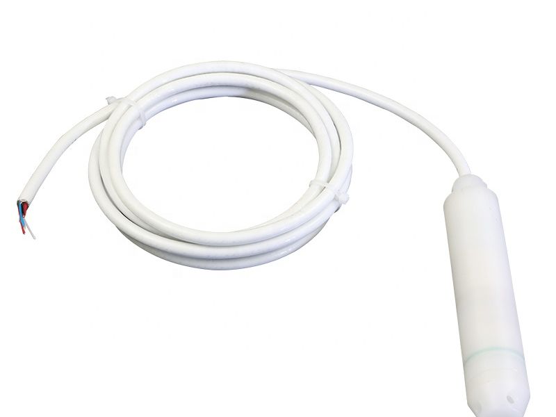 White anti-corrosion hydrostatic level probe