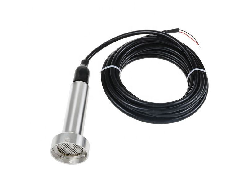 Wastewater hydrostatic level probe with cable