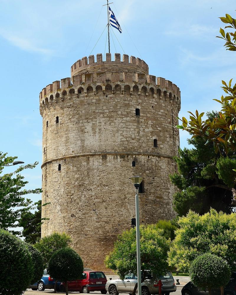 Thessaloniki by Night: The City That Never Stopped Inventing Itself