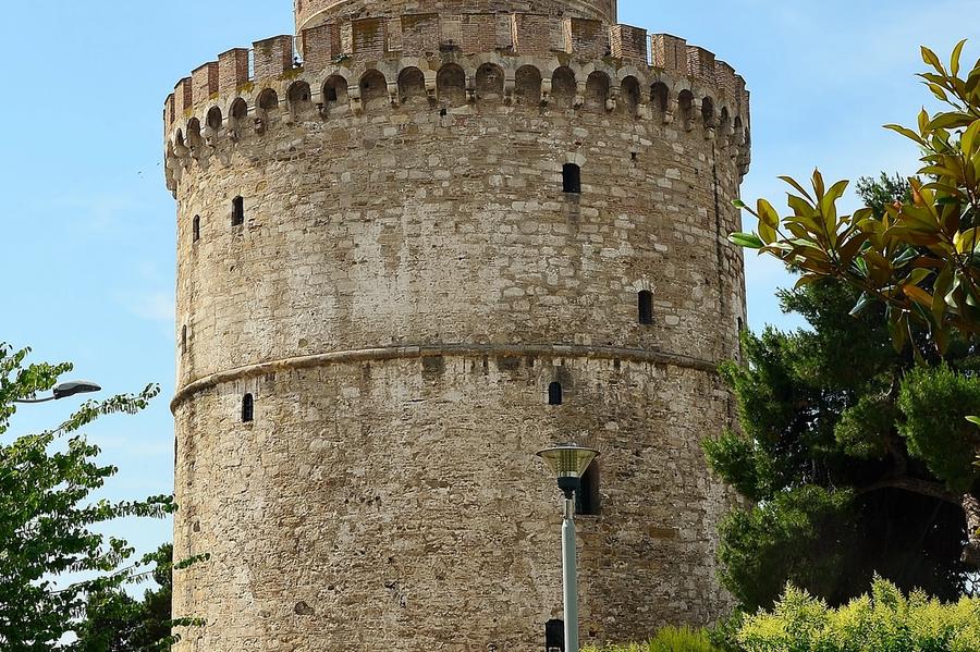 Thessaloniki by Night: The City That Never Stopped Inventing Itself