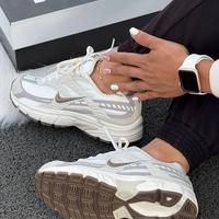 Nike Initiator miniatura 1