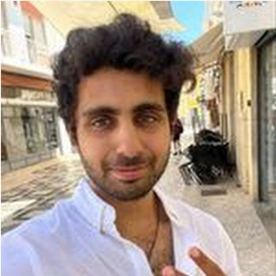 Sunny Bakhda