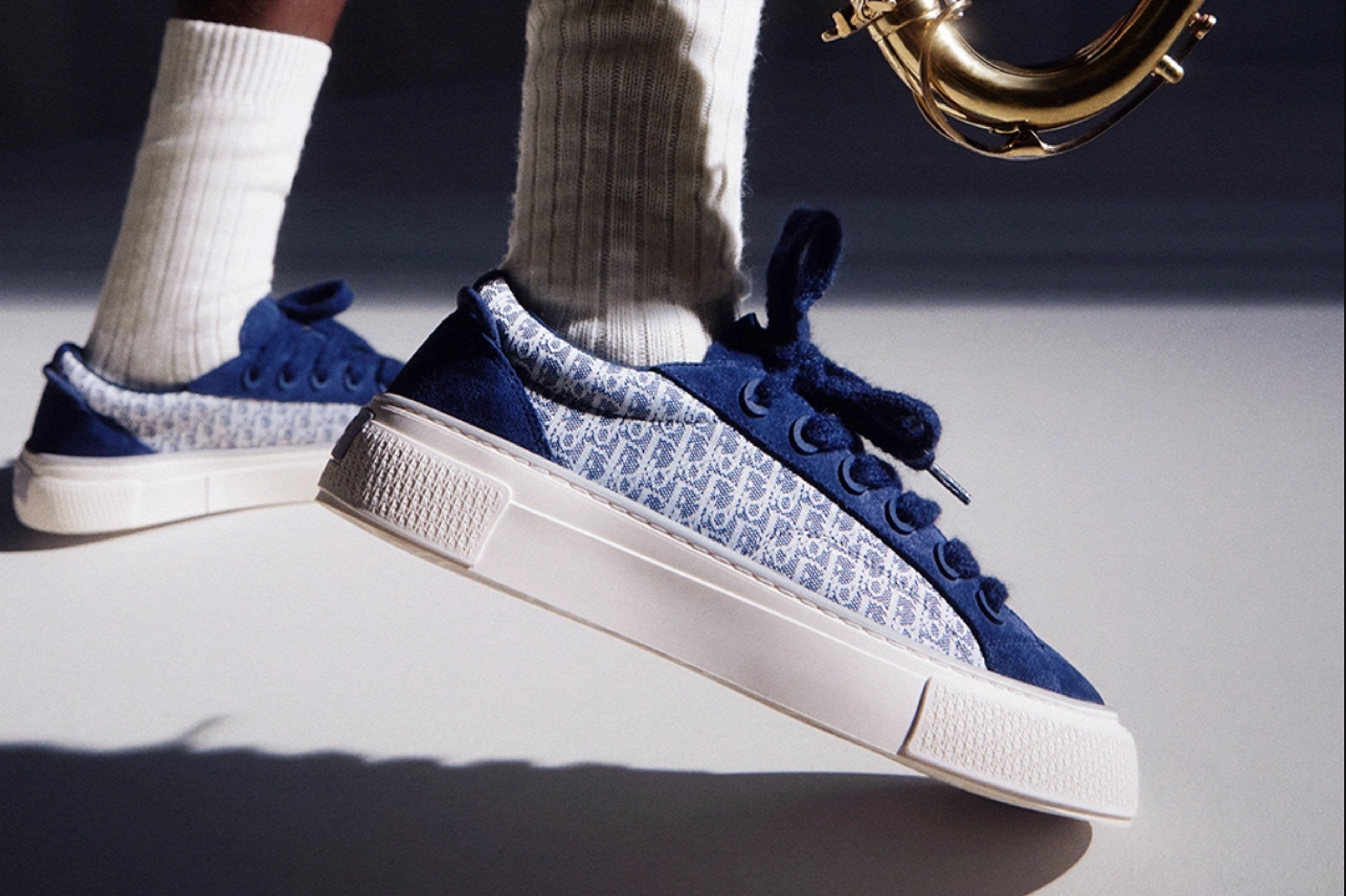 Dior’s B33 Sneakers NFTs: Pioneering Future Fashion with Advanced Tech