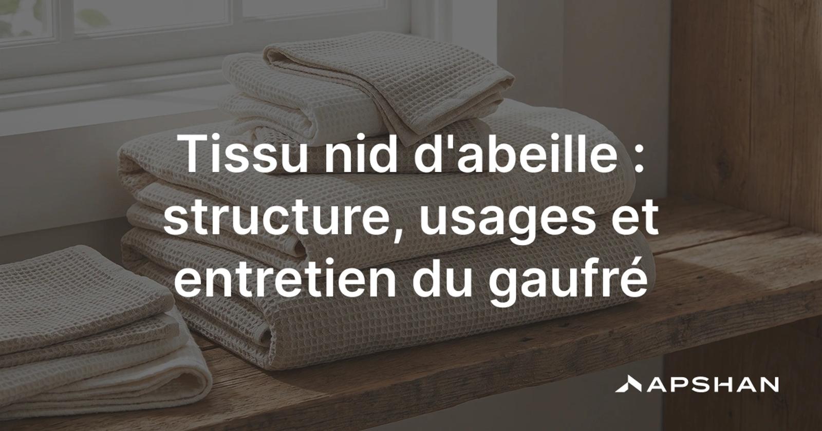 Tissu nid d'abeille en coton aux alvéoles gaufrées, serviettes et torchons pliés