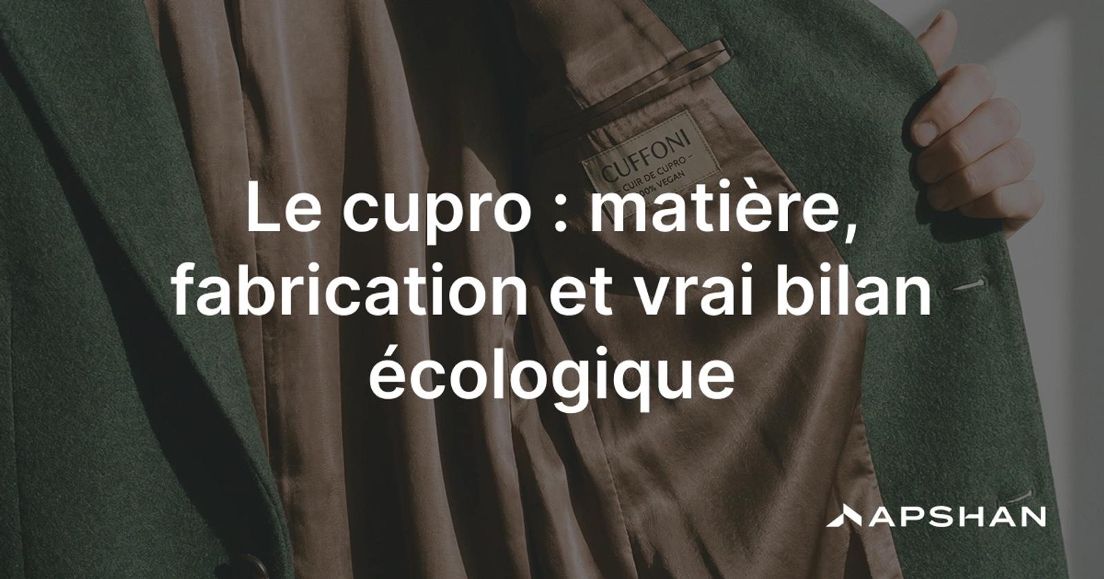 Tissu de cupro au tombé fluide et brillant discret, utilisé en doublure de veste.