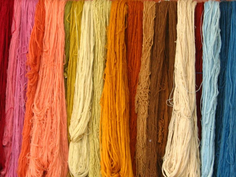 Teindre du tissu : pigments et leurs utilisations