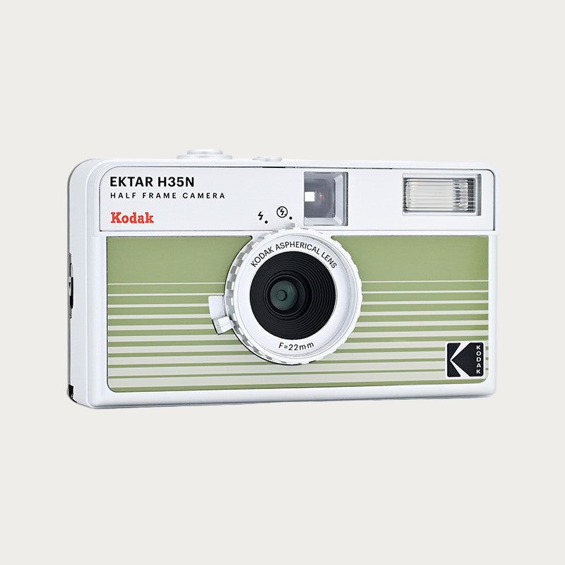 Kodak Ektar H35N Half-Frame Film Camera - Green | Moment