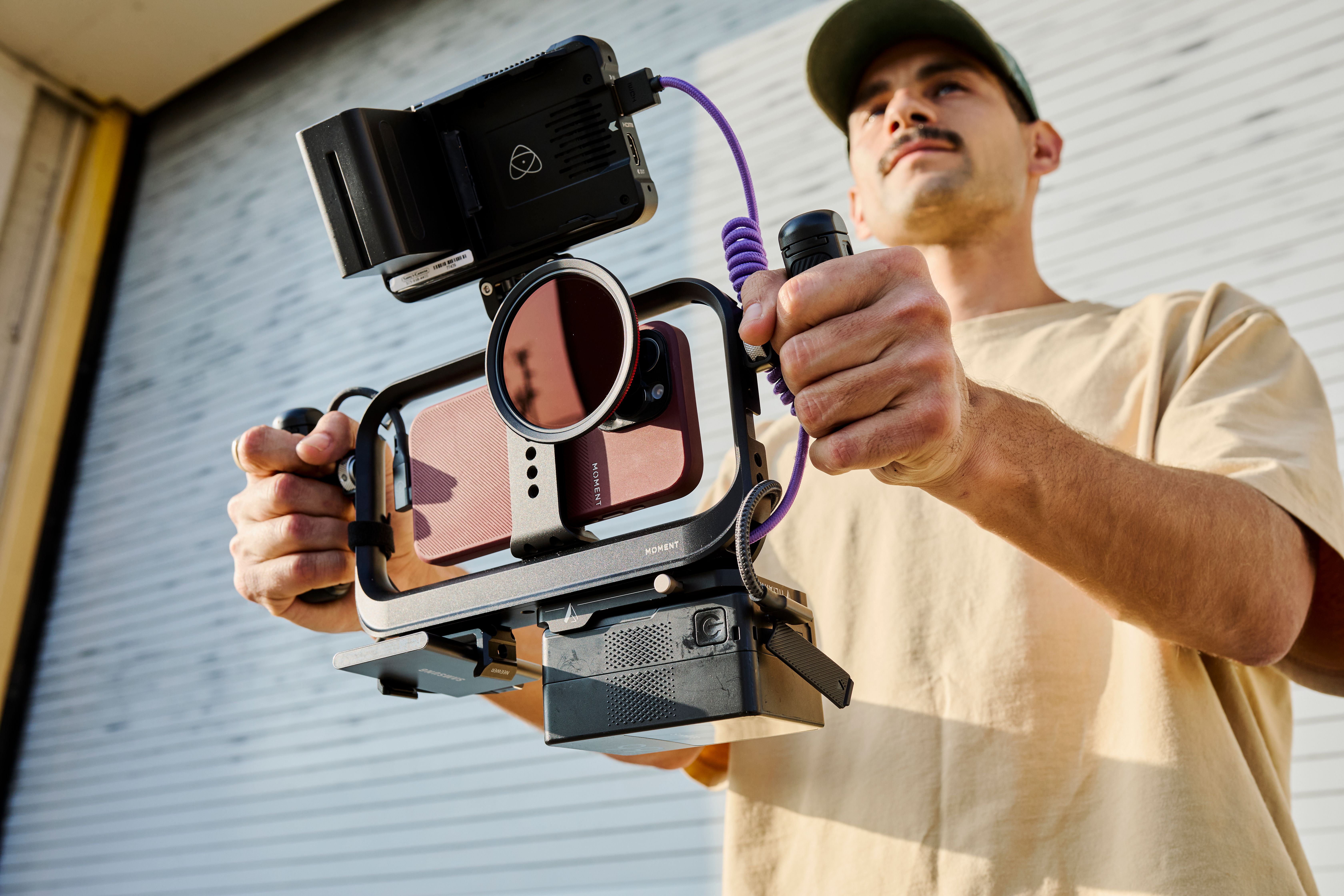 Moment Camera Case for iPhone 14 - iPhone 14 / Black | Moment