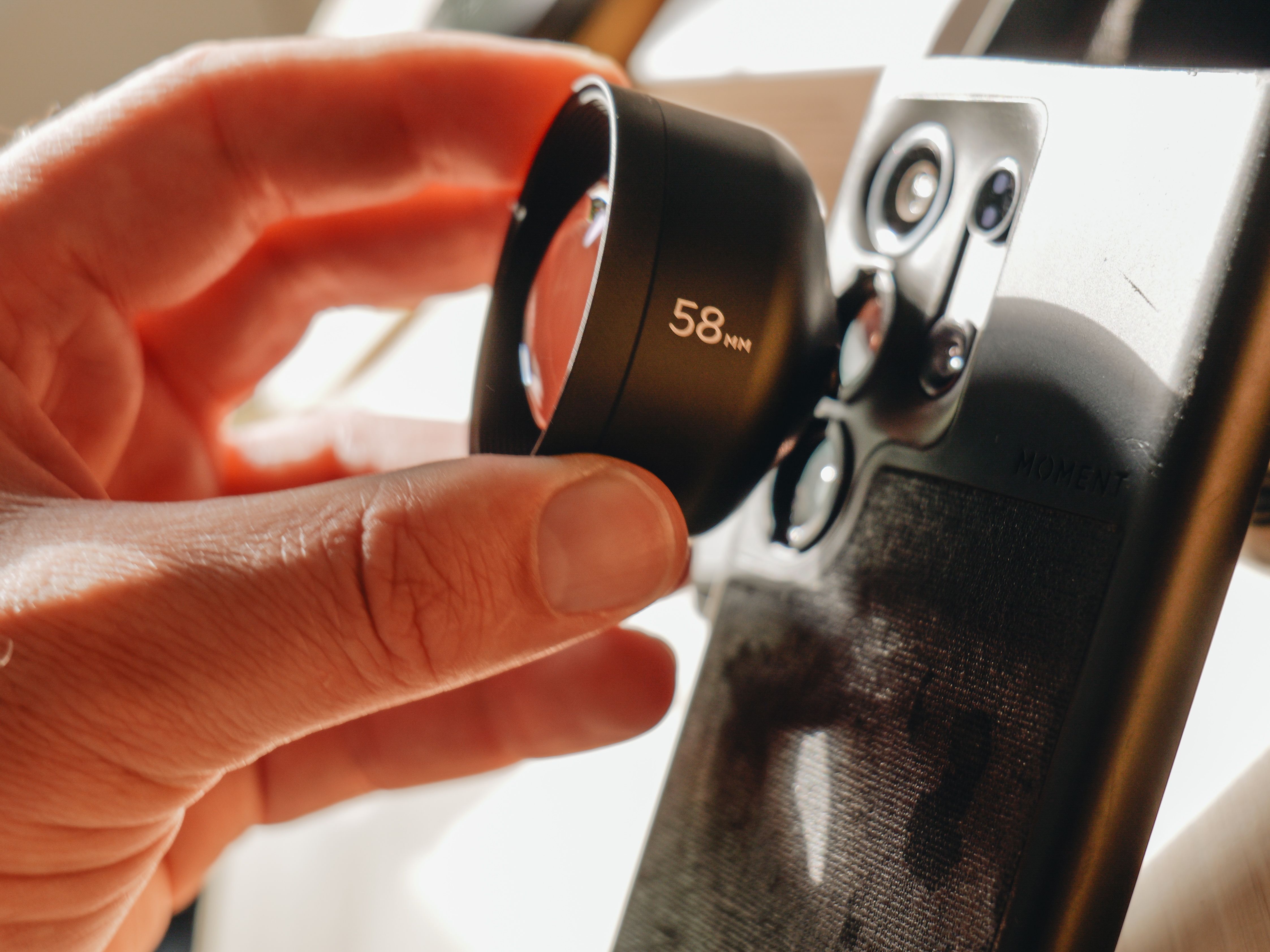 Moment Tele 58mm Lens for Android (Getting Started) | Moment