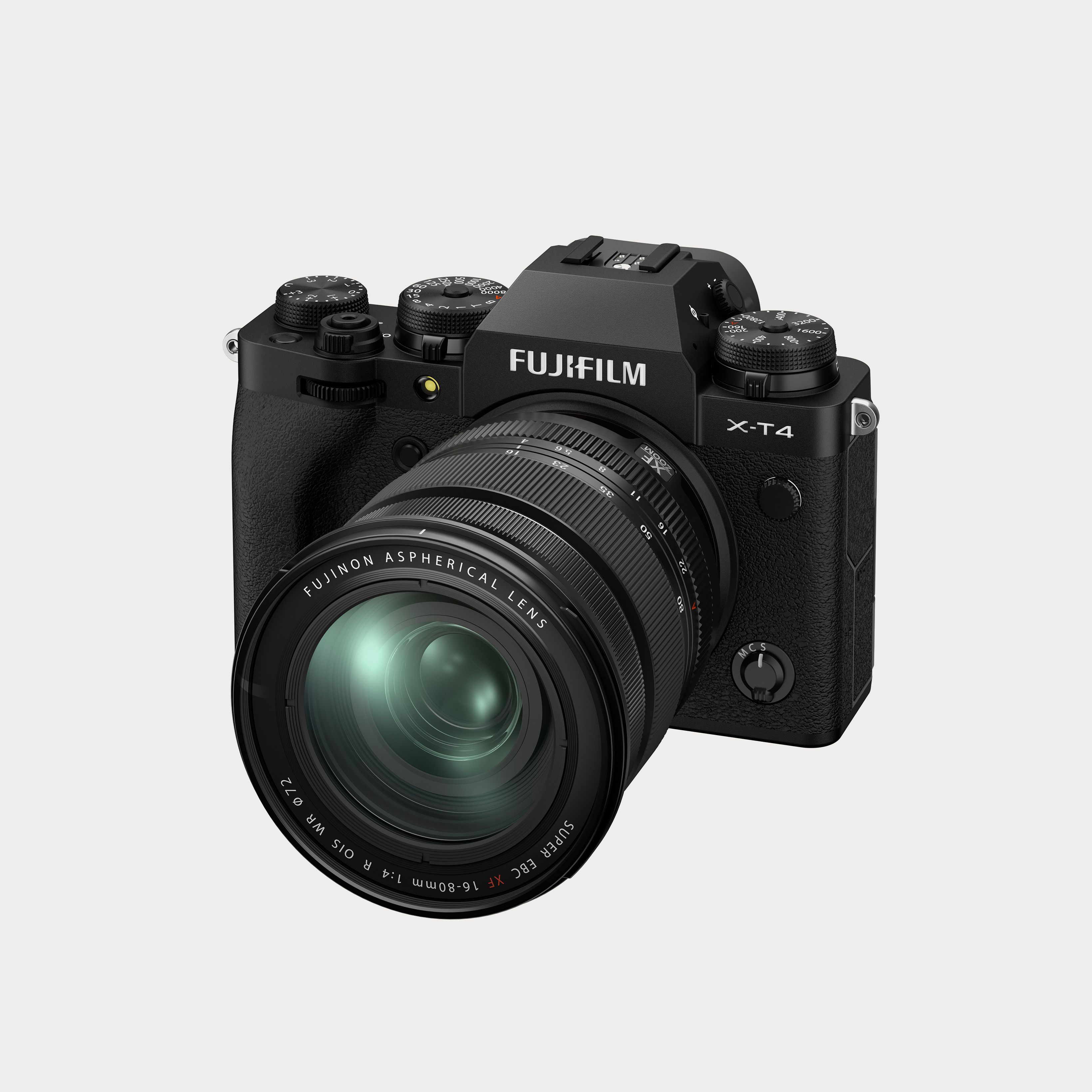 Fujifilm XF 18-55mm F2.8-4.0 R LM OIS Lens | Moment