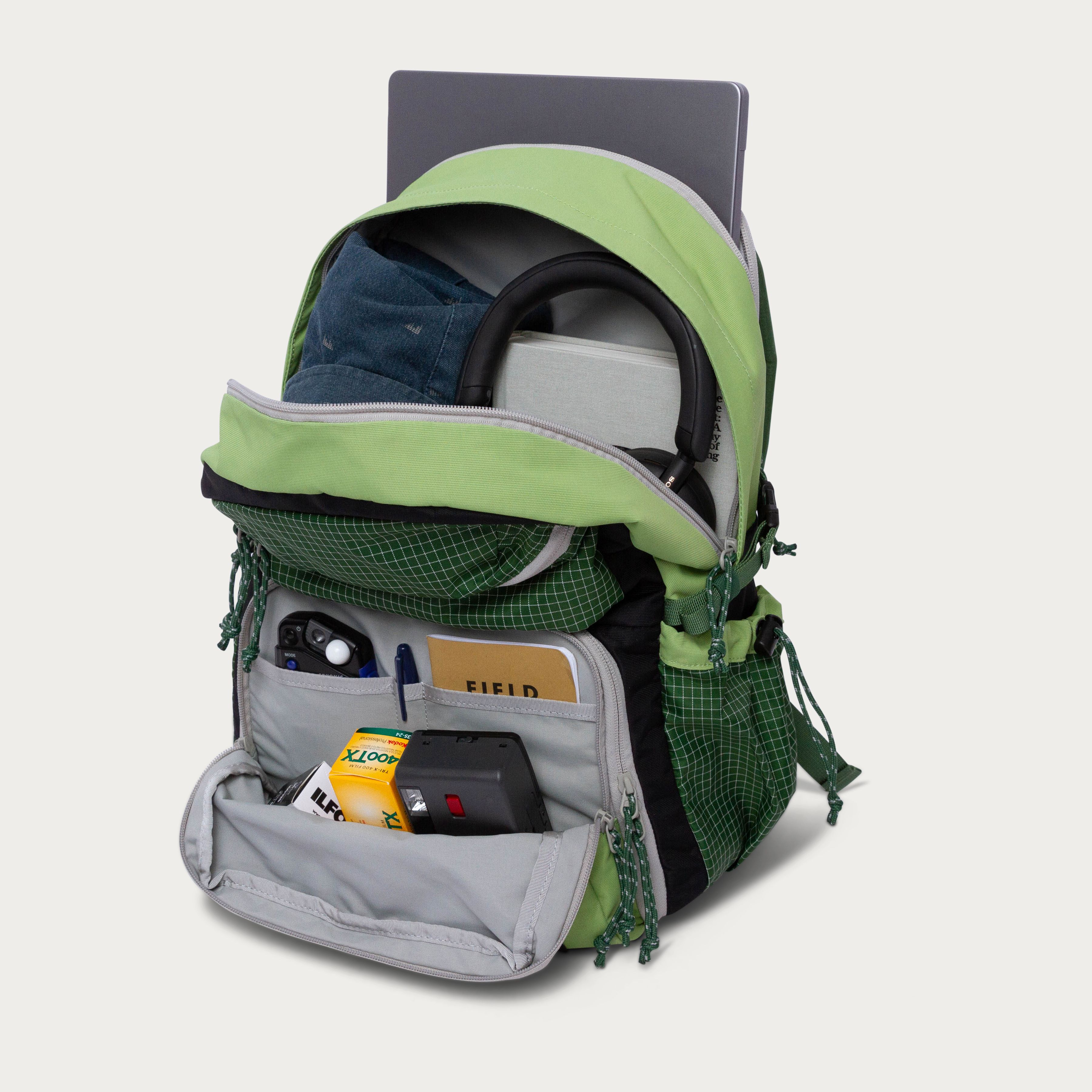 Long Weekend Morro Camera Backpack | Moment