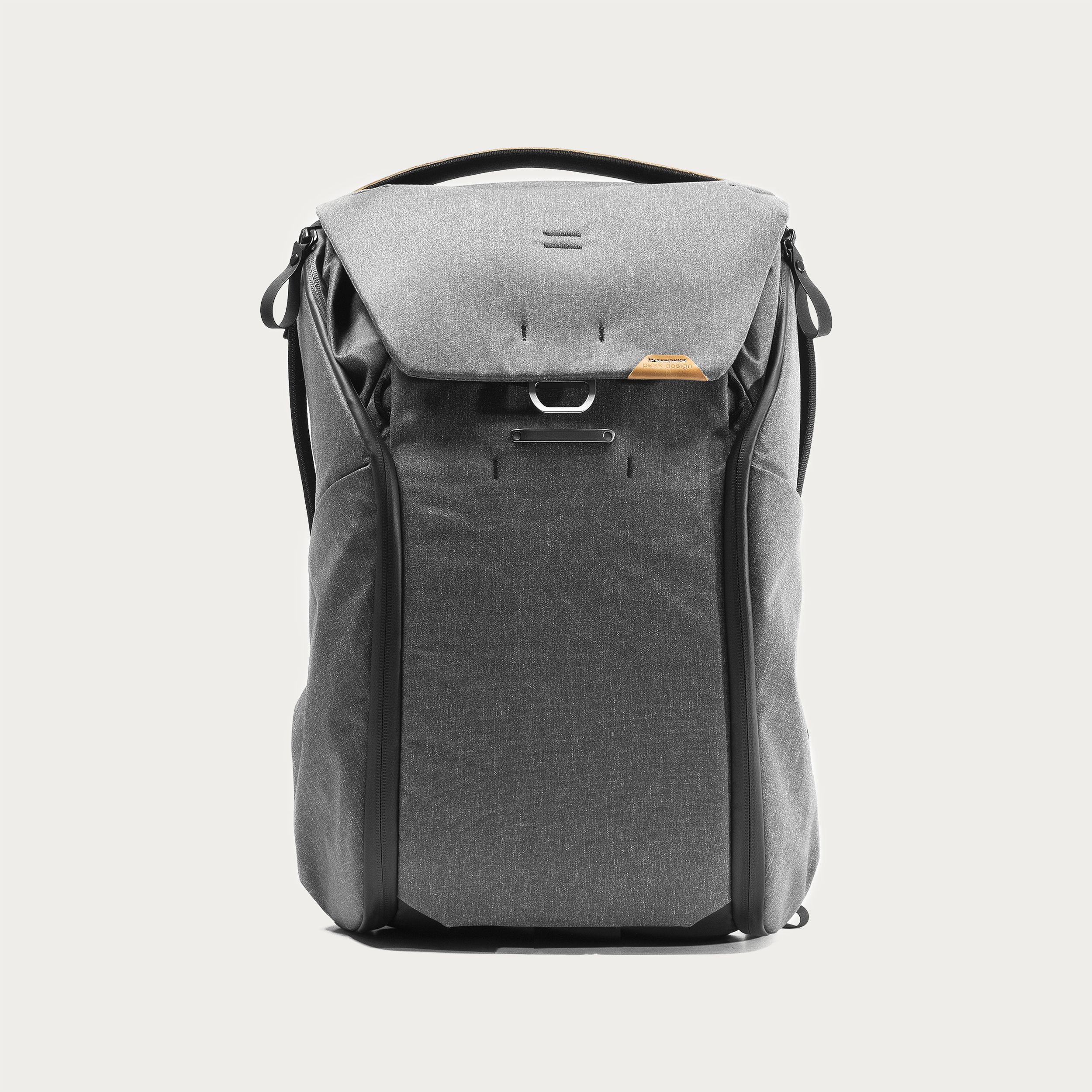 Peak Design Everyday Backpack - Moment | Moment