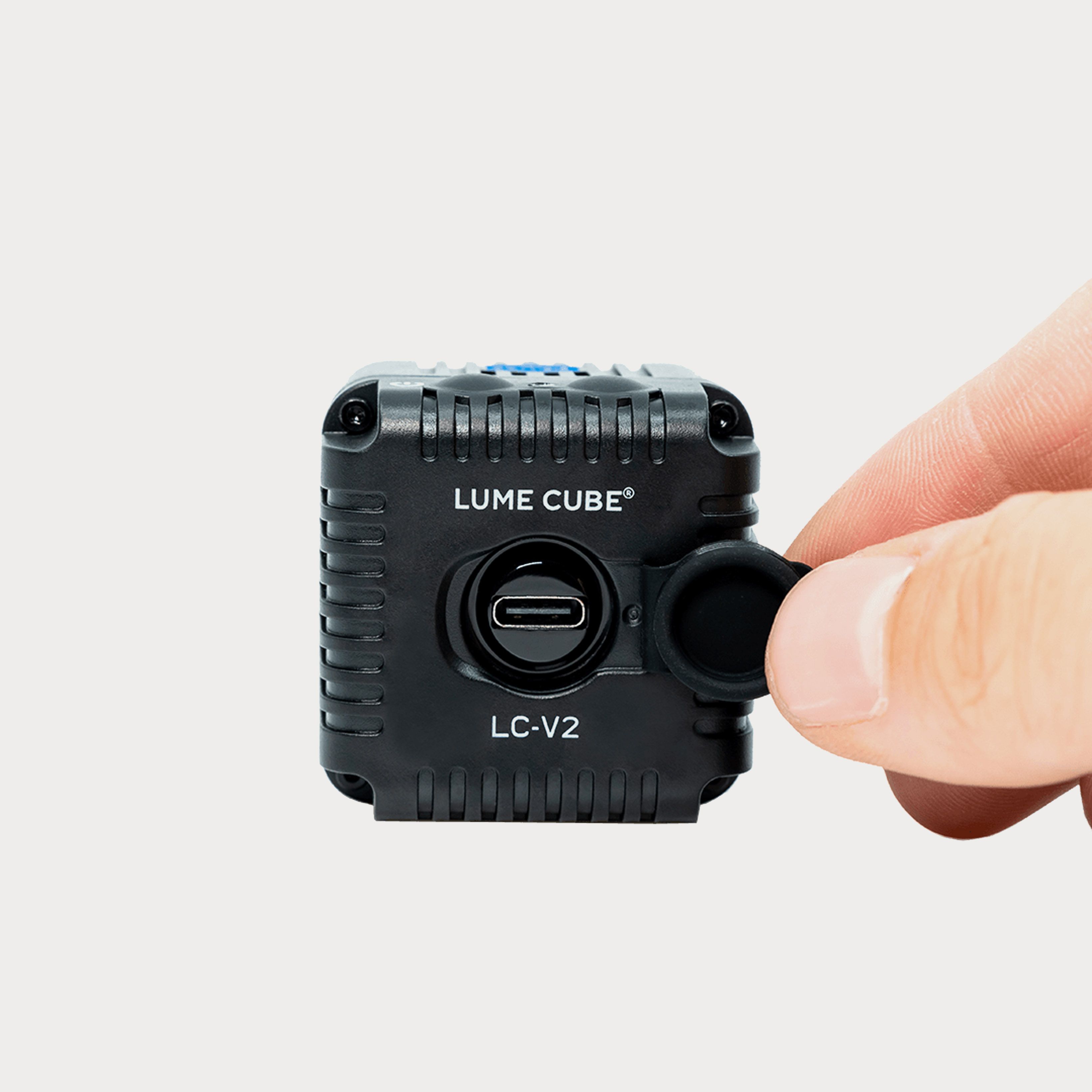 LumeCube Portable Lighting Kit PLUS LC-PLKPLUS | Drones Direct - View #4