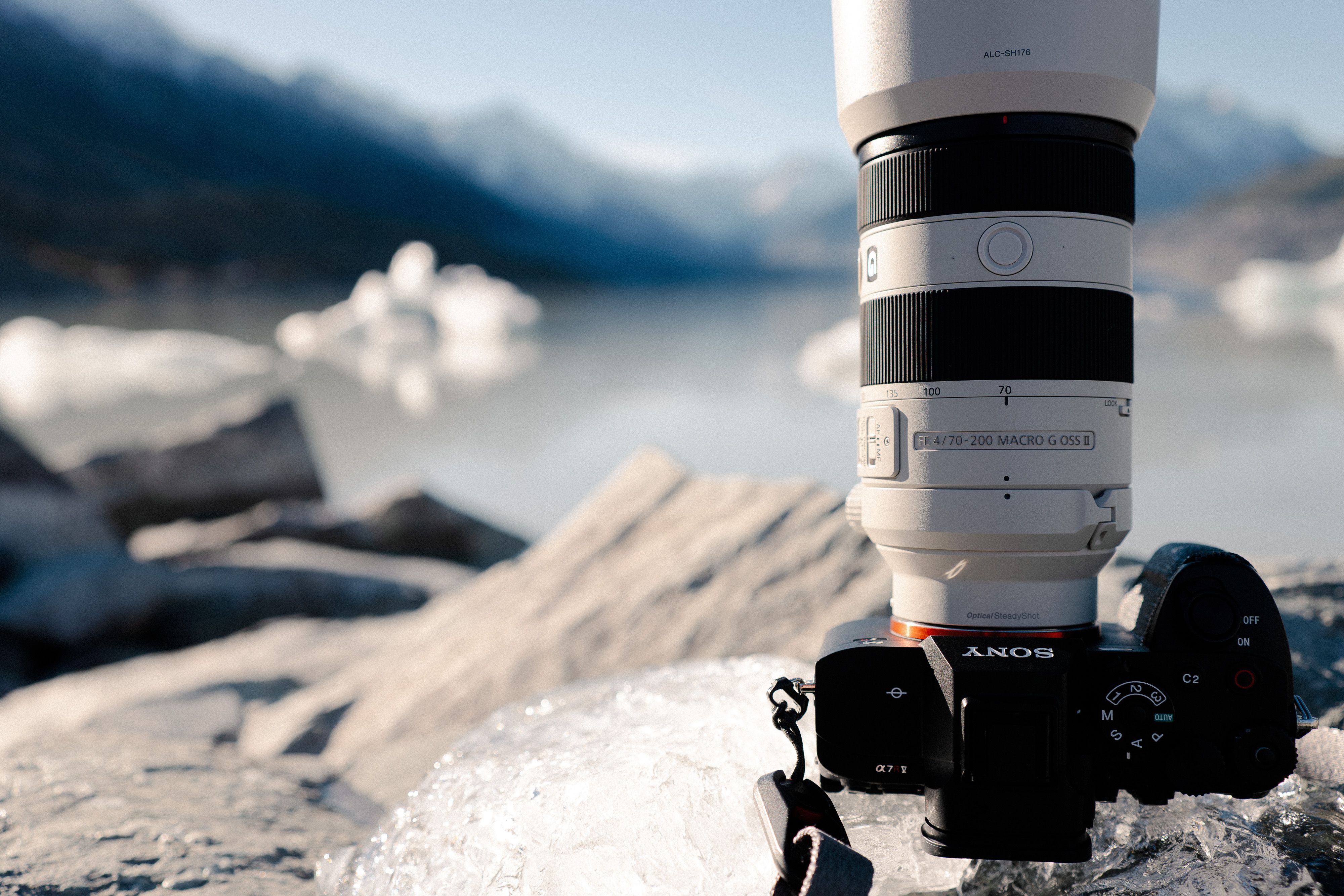 Sony FE 70-200mm f/4 G OSS Lens - Moment | Moment