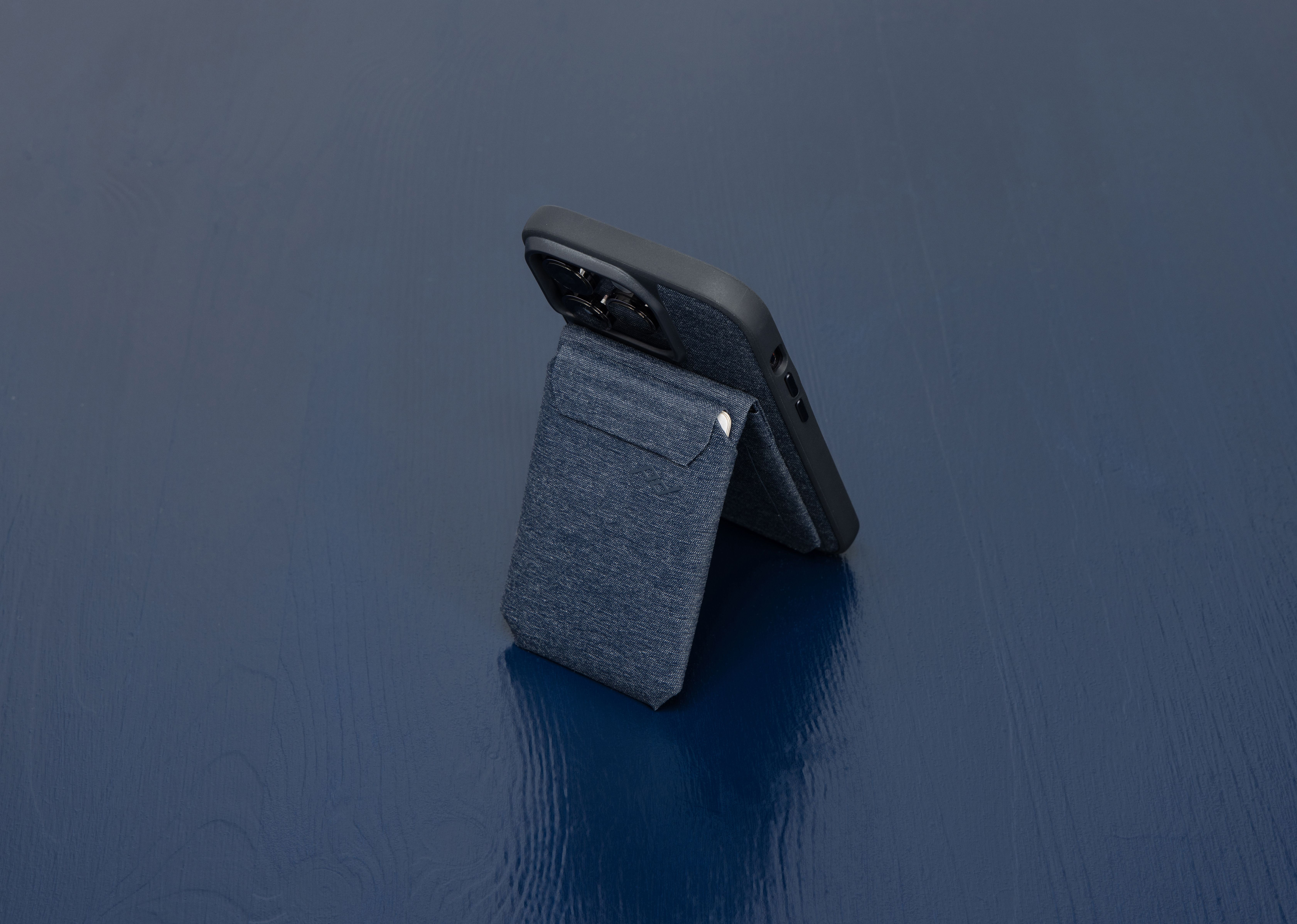 小物 Peak Design Stand Wallet Chacoal Peak Design Mobile Wallet Stand Charcoal M-WA-AB-CH-1 - Best Buy