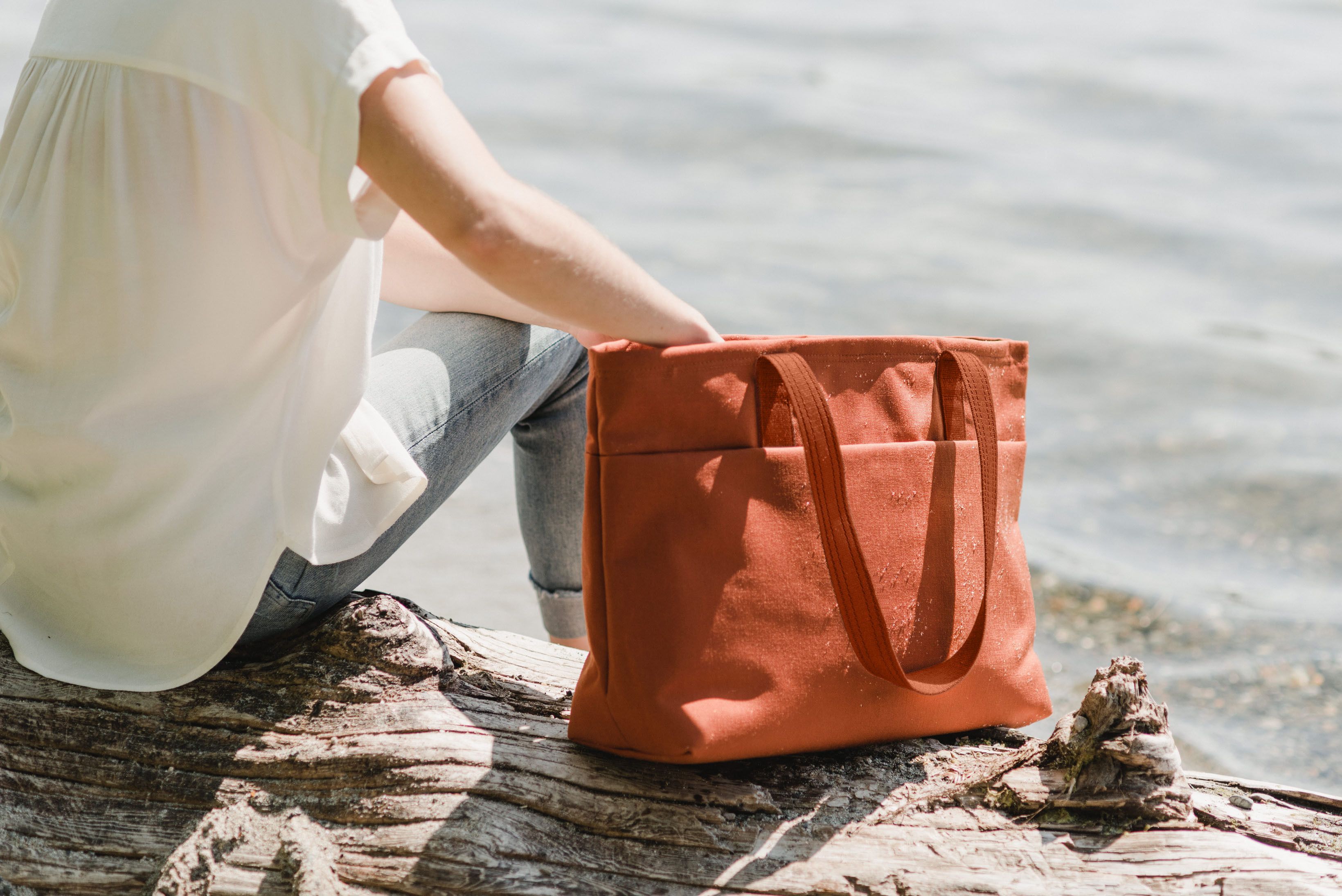 The Best Totes and Camera Totepacks | Moment