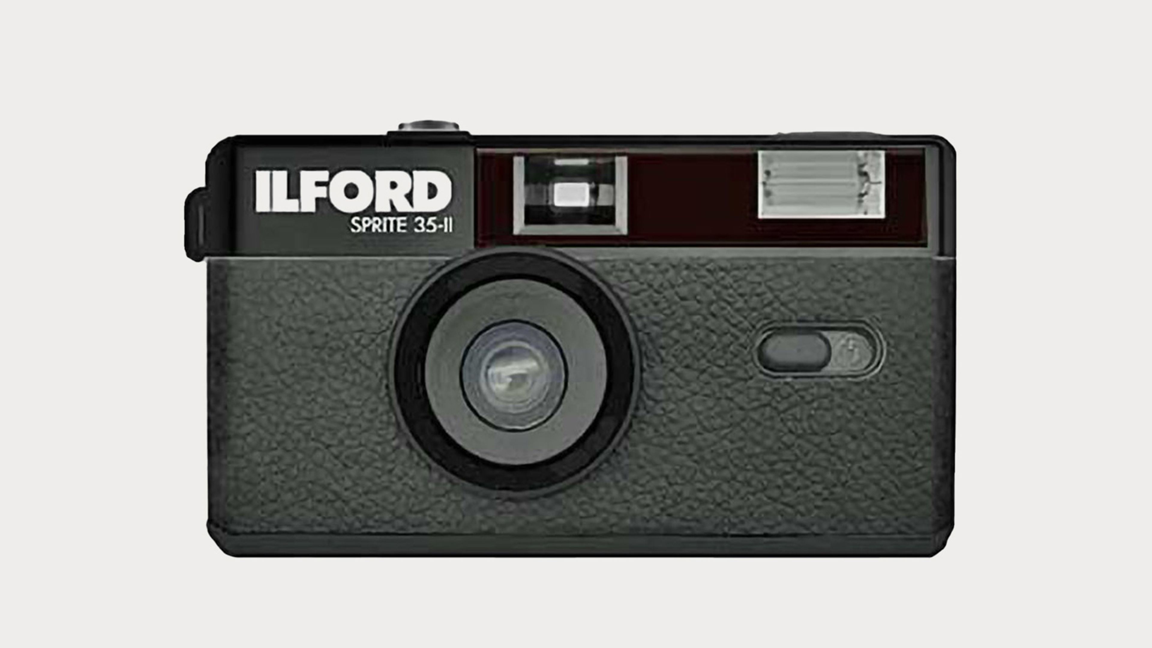 Ilford Sprite 35-II Reusable 35mm Film Camera - Black | Moment