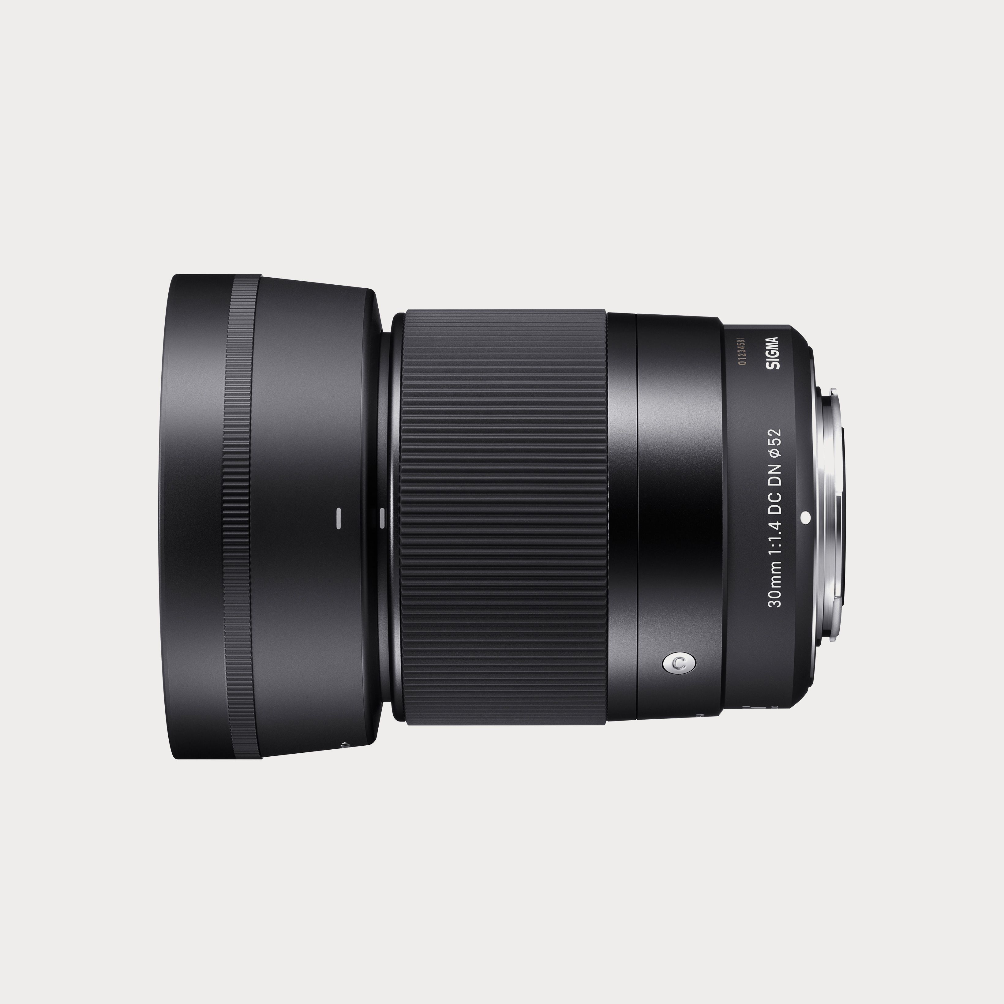 Sigma 30mm F1.4 Contemporary DC DN Lens - Sony E-Mount | Moment