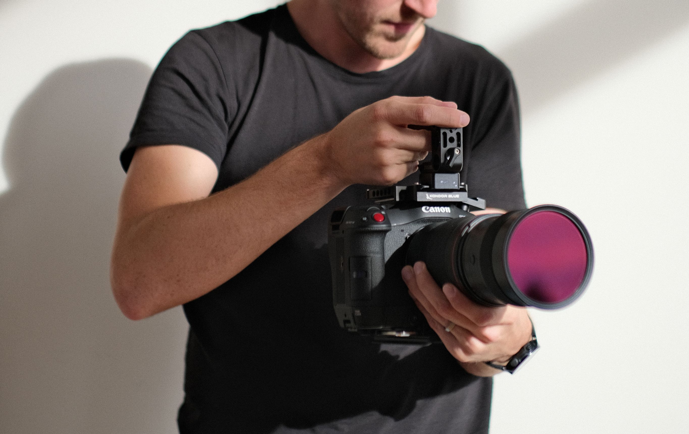 新品 MOMENT ANAMORPHIC 1.33× レンズ V2 Anamorphic 1.33x Mobile Lens - Moment | Moment