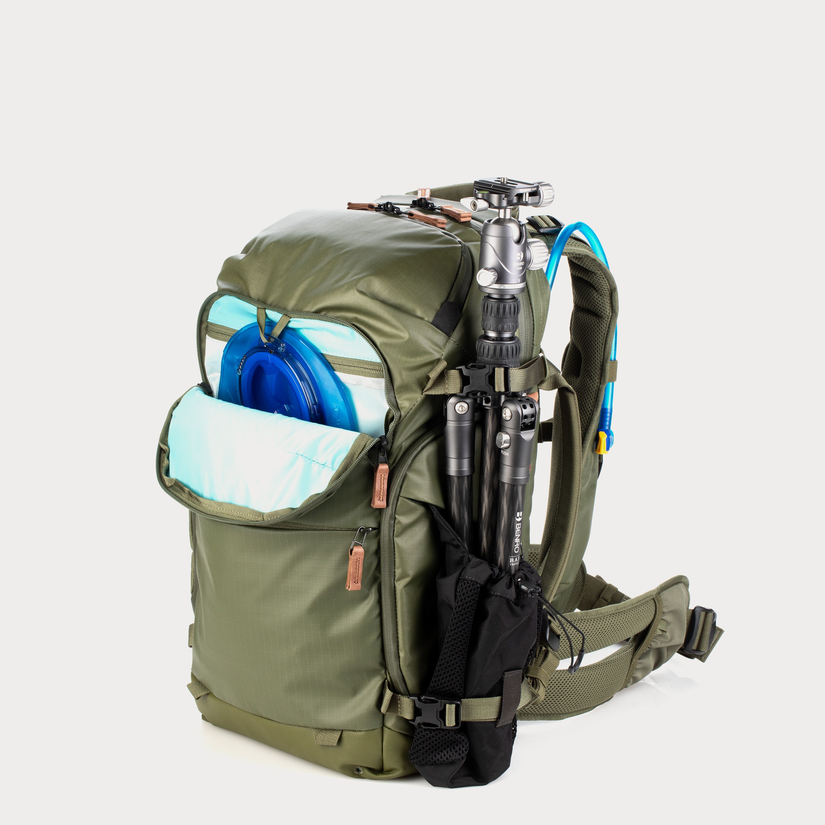 Shimoda Explore v2 25L Backpack Starter Kit Moment Moment