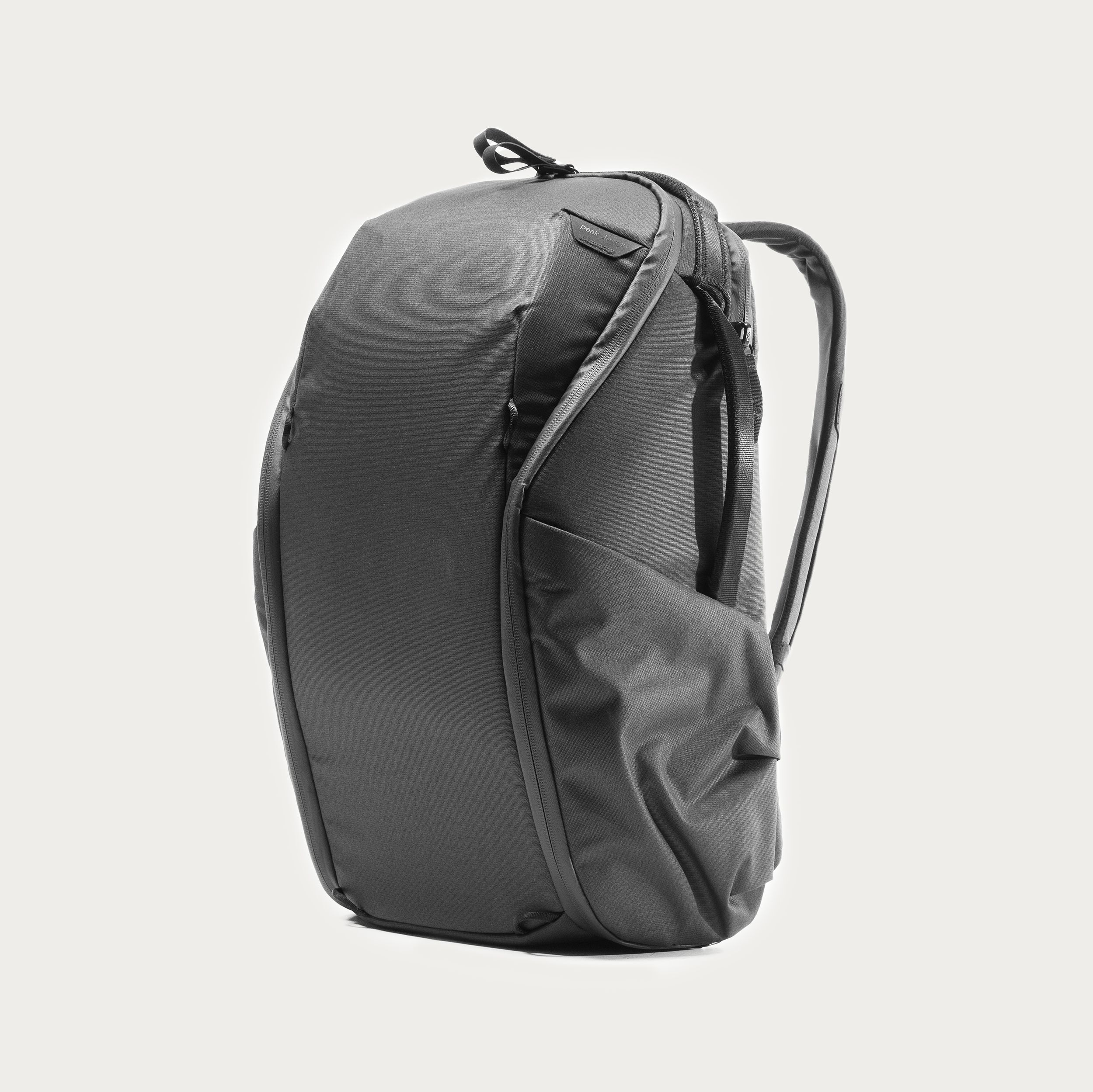 Peak Design Everyday Backpack Zip 15L / 20L - Black / 20L | Moment