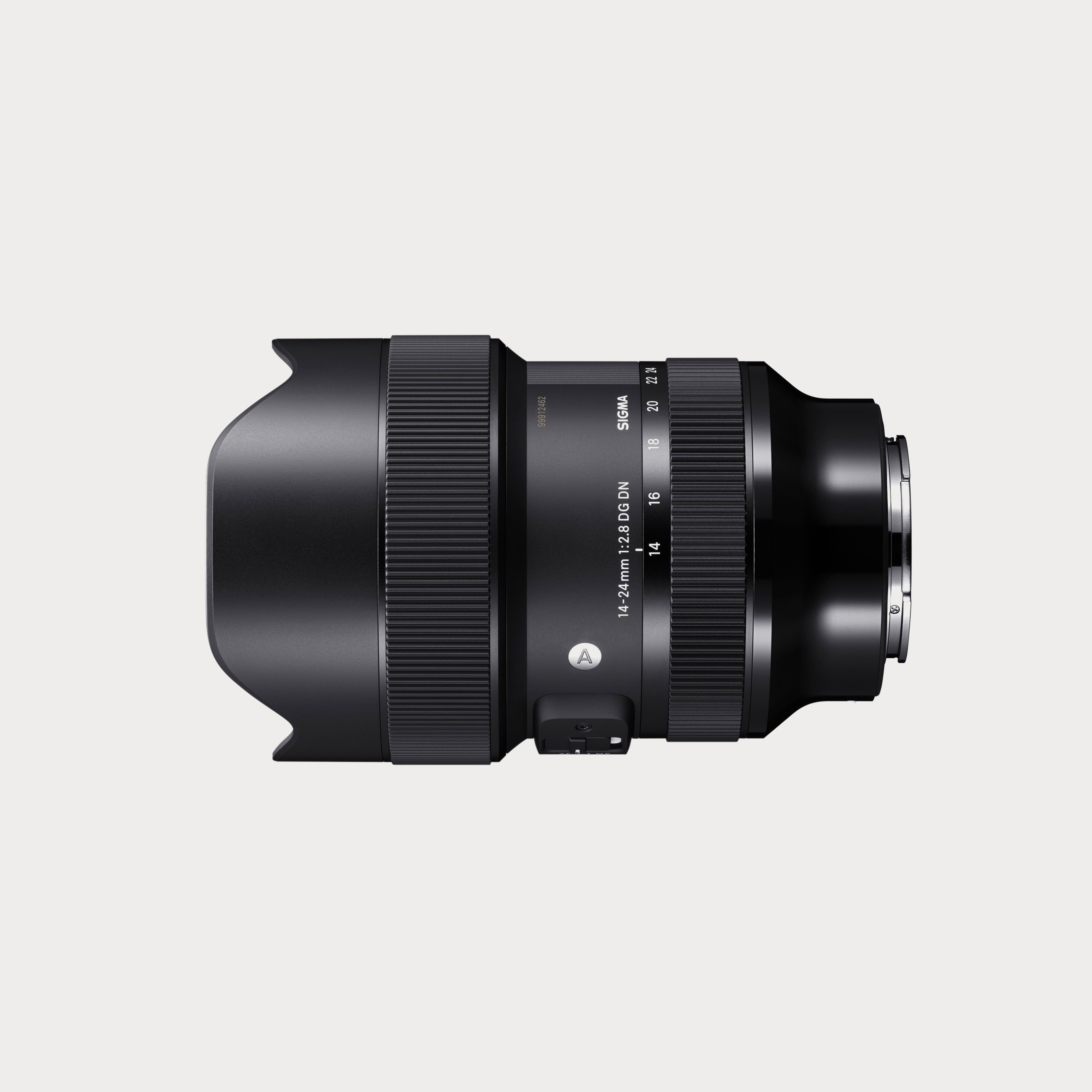 Sigma 105mm F2.8 Art DG DN Macro Lens - Sony E-Mount | Moment