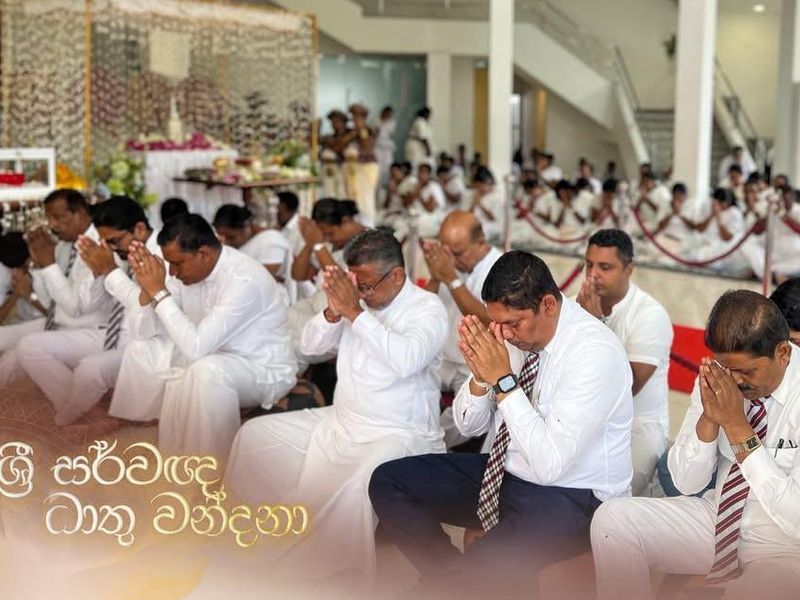 Exposition of the Sacred Relics of Lord Buddha at Nalanda College