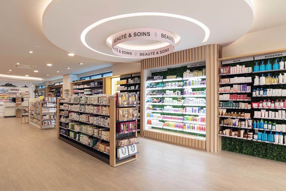 agencement-pharmacie-pharmacie-du-pole-sante-1