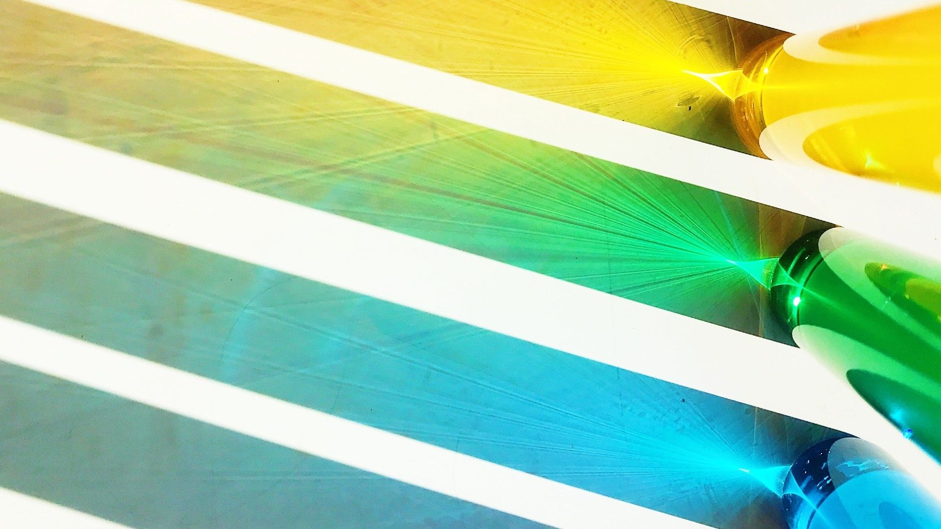 ¿Cómo utilizar la luz y el color en el diseño de interiores?