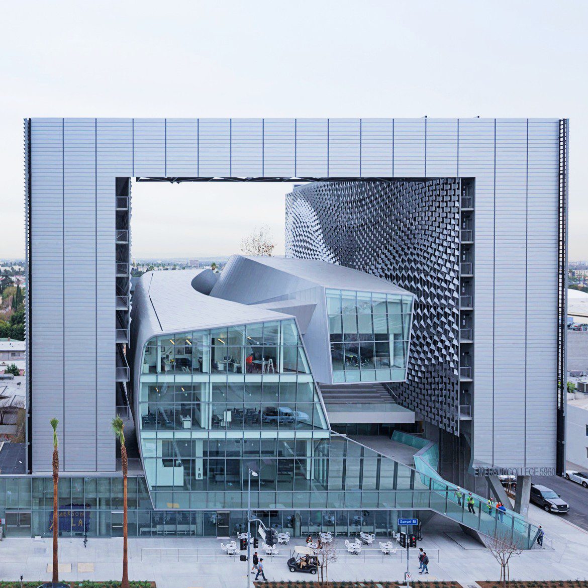 architecture-contemporaine-medd-agencement-the-entrance-to-Emerson