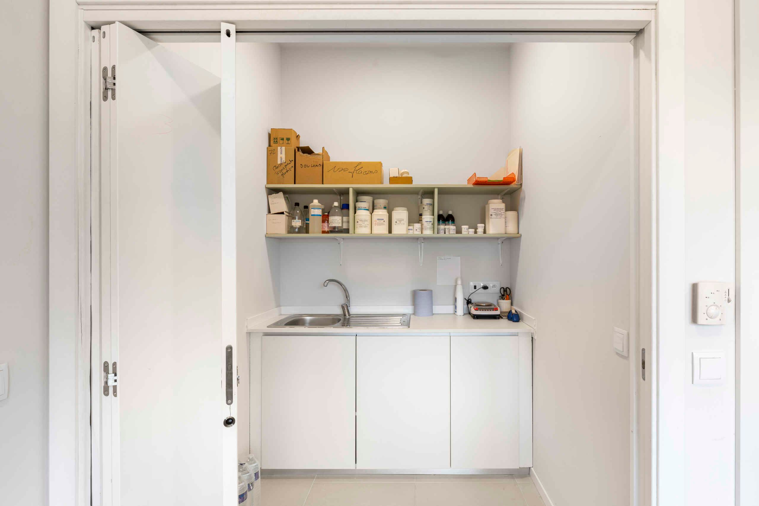 consultorio-farmaceutico-Pharmacie de Sophia - HD-18