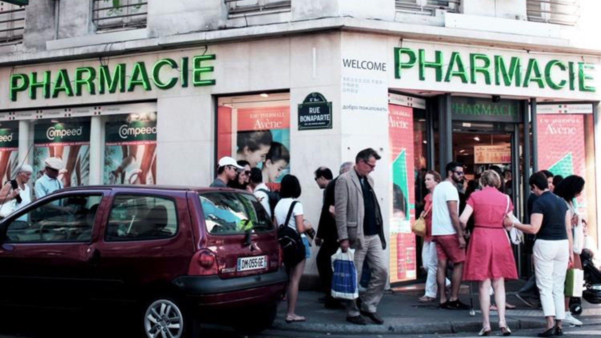 French Pharmacies: a rising tourist attraction