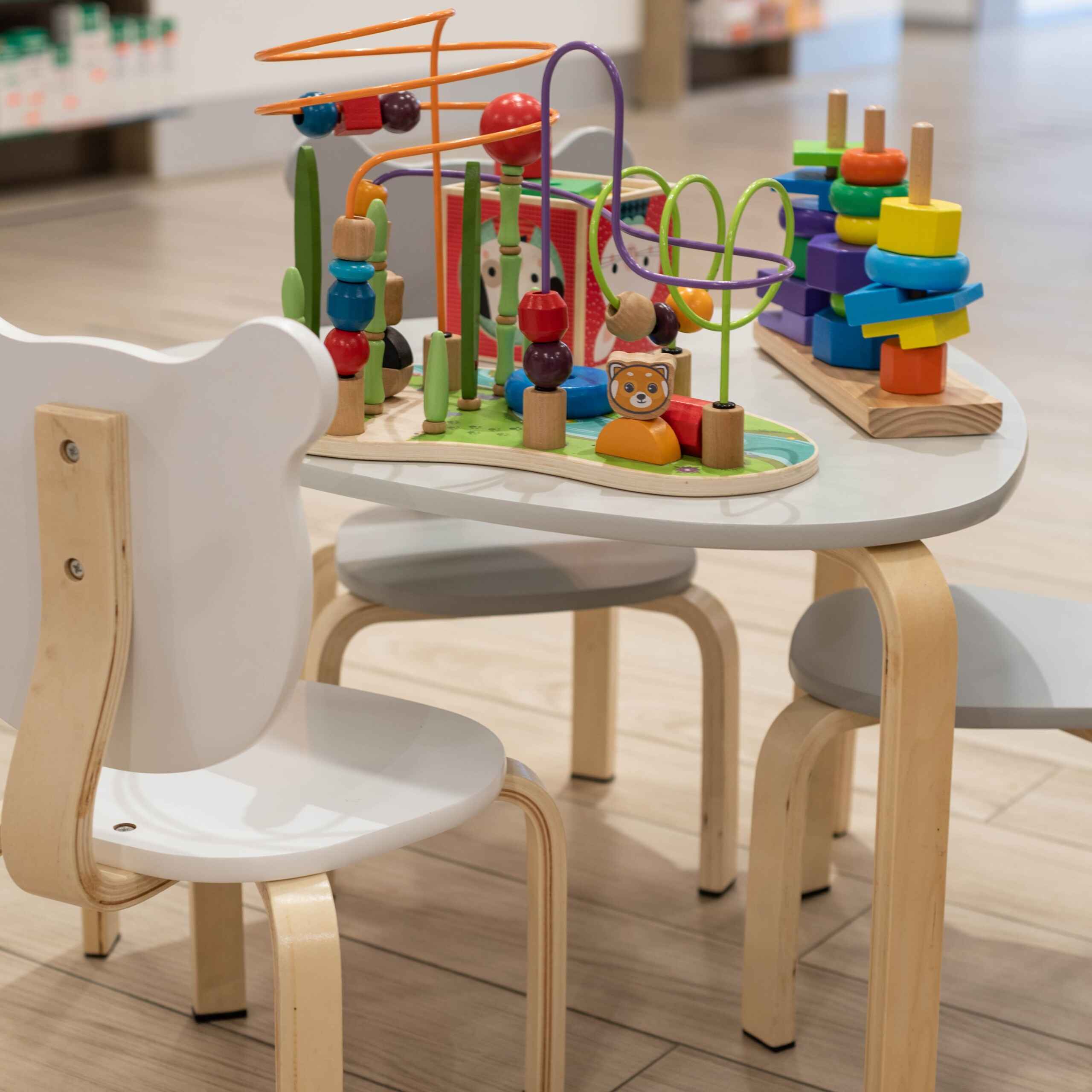 espace-enfants-pour-pharmacies-medd-agencement-3