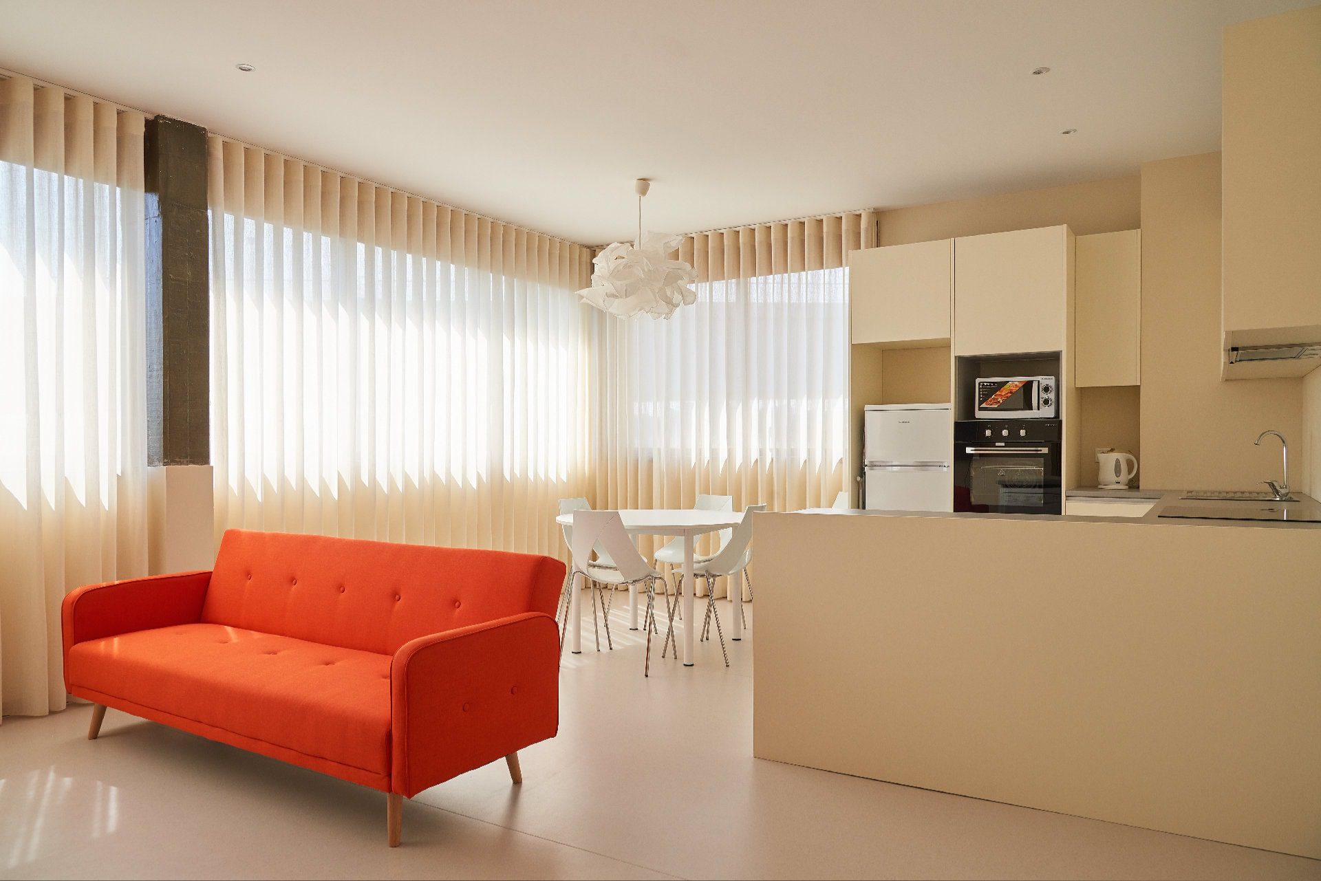 design-résimercial-cni-croix-rouge-portugaise-medd-agencement