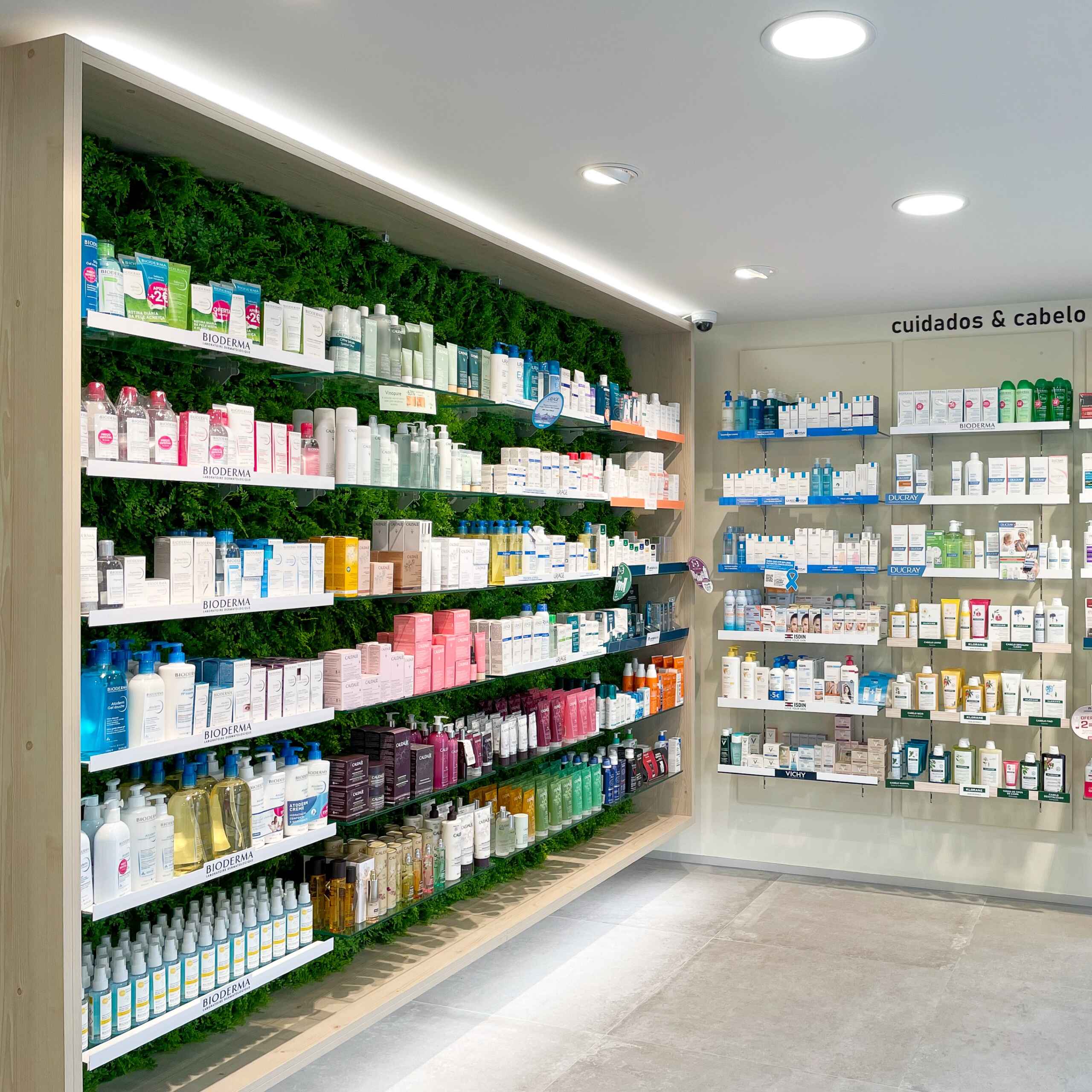 experiência de compra-medd-design-2021-farmácia-higiene-0