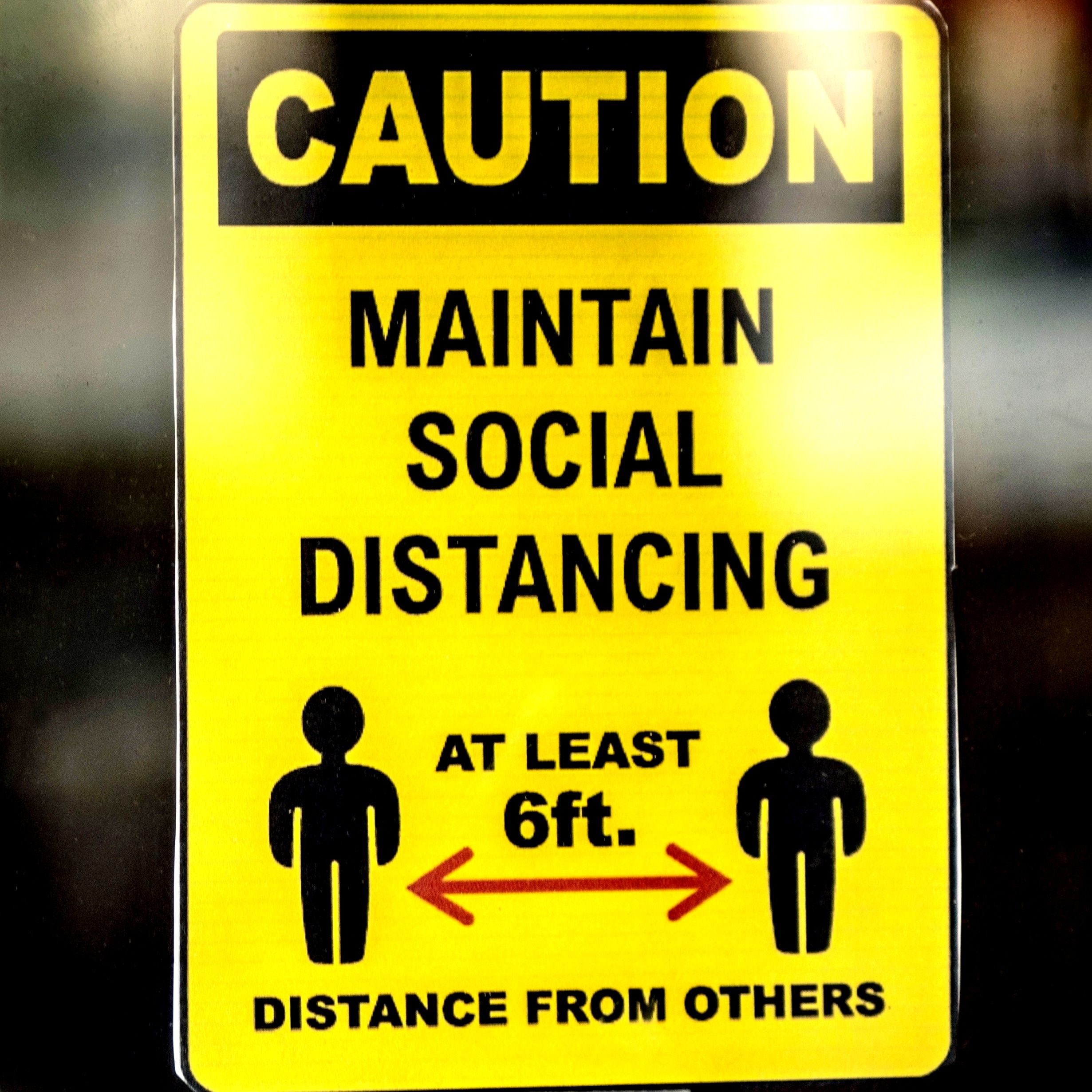 Signalétique-pour-la-distanciation-sociale-medd-agencement